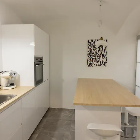 Karlovska Duplex Urban شقة ليوبليانا