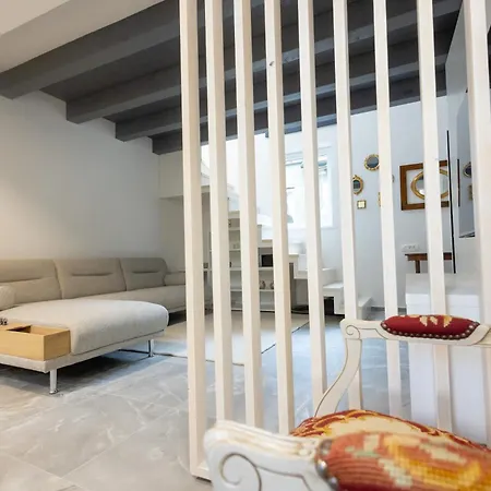 Karlovska Duplex Urban * לובליאנה